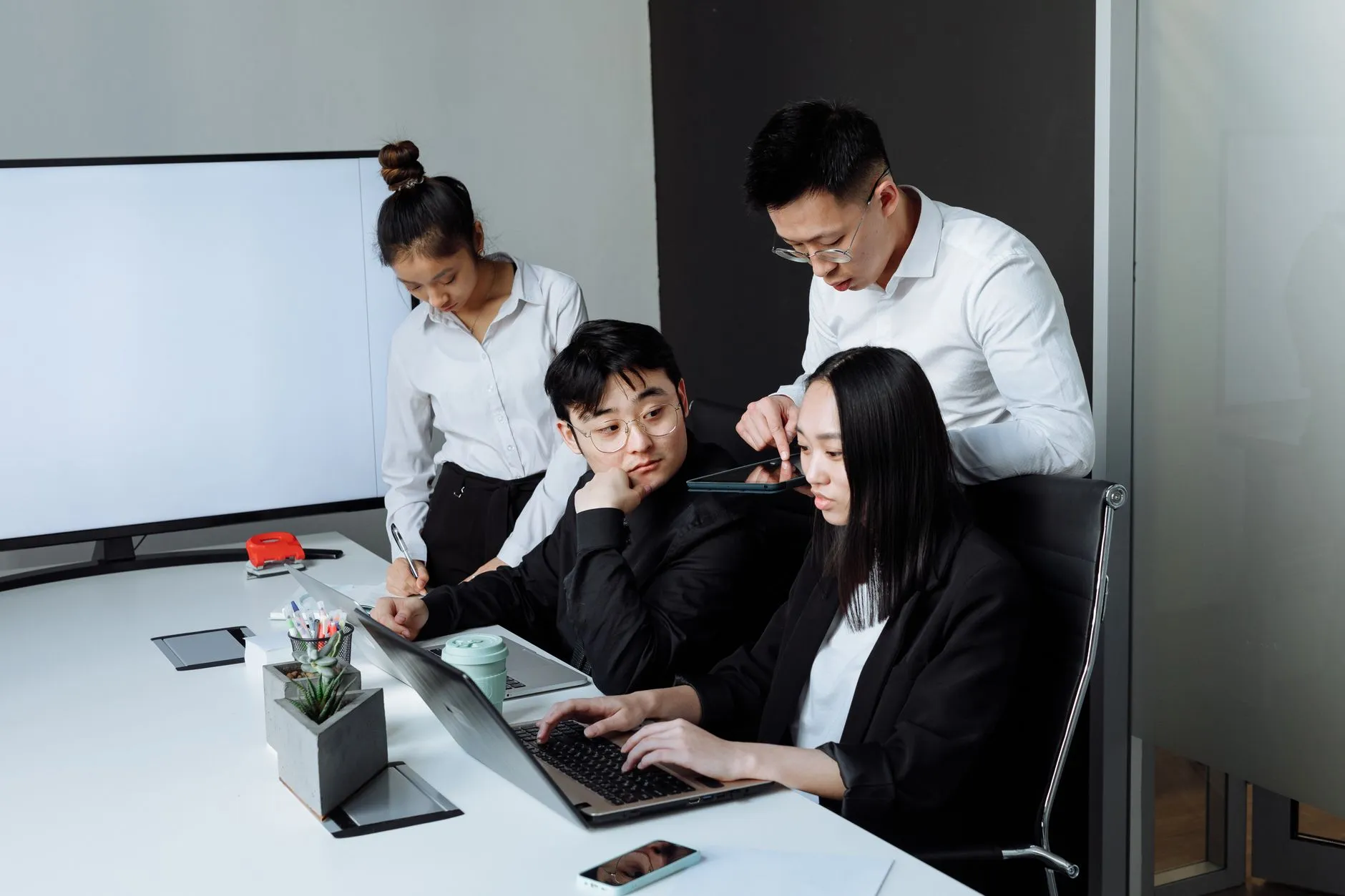 应急照明系统备用电源选型要点：重庆道之源照明设备技术解析
